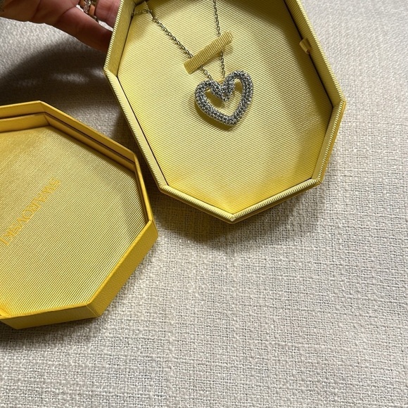 Swarovski Una Pendant Silver Color - Picture 7 of 10